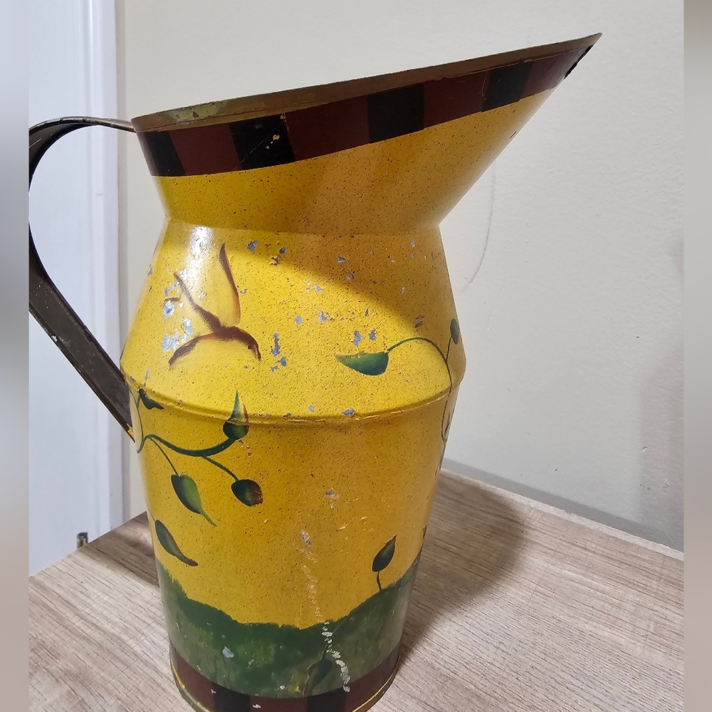 VINTAGE BIRDHOUSE Flower Pot  Pitcher - Picture 4 of 7